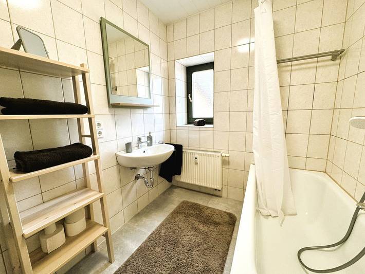 Ganze Wohnung, 59m² Ferienwohnung "Max" - direkt an der Erlebniswelt & Skiarena bis 4 Personen in Eibenstock, Erzgebirge