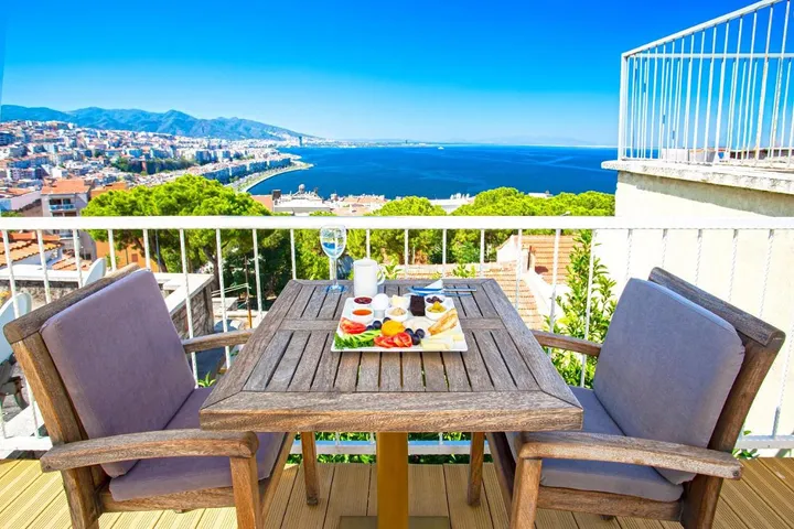 Apartamento de vacaciones para 4 personas, con vistas y jardín - 1
