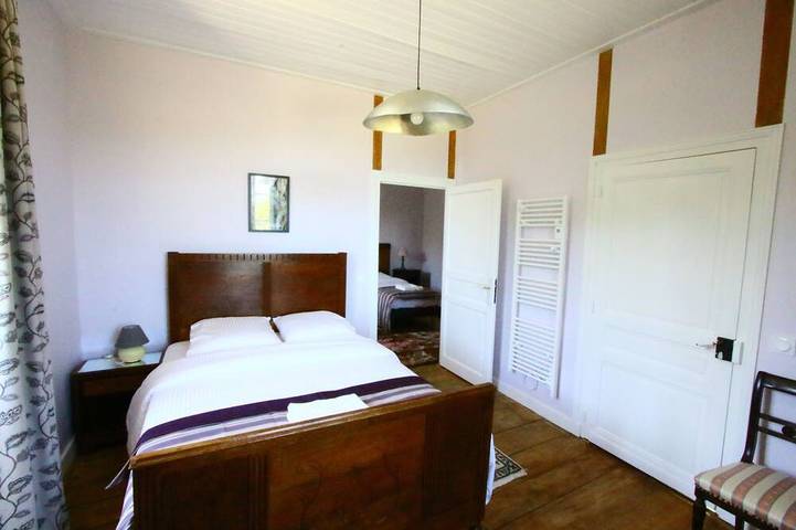 Idyllic family retreat - spacious, tranquil, Games Room in a restored Farmhouse in Daglan, Périgord Noir