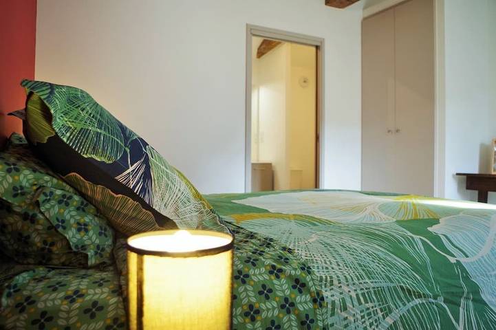 Location de vacances pour 7 personnes, avec jardin à Lugny - 2