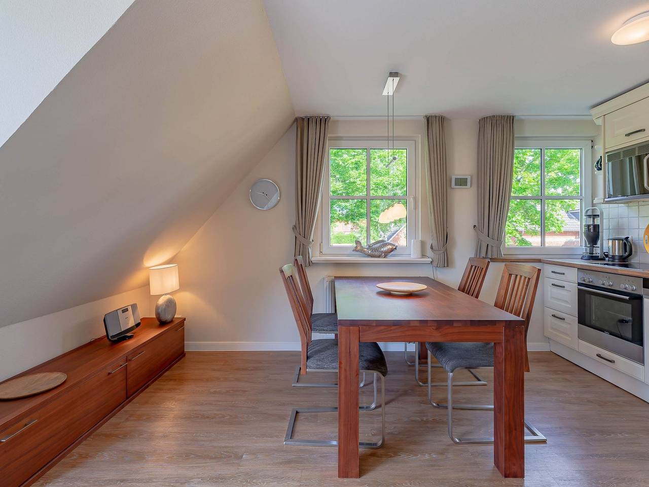 Ganze Ferienwohnung, Südbalkon - Südbalkon in Wyk auf Föhr (Stadt), Wyk auf Föhr