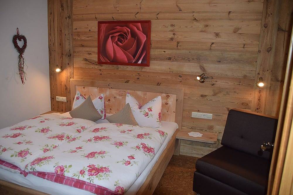 Ganze Wohnung, Morgensonne Ein-Raum-App. 28qm, Dusche/Wc, Küchenzeile, Balkon in Reit im Winkl, Bayerische Alpen