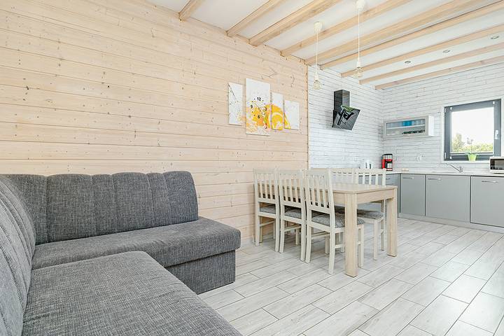 Ferienhaus für 8 Personen, mit Terrasse und Garten in Sarbinowo - 4