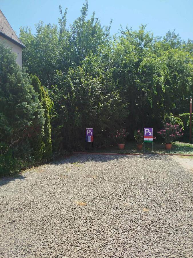 Rákos-patak Family House Garden & Free Parking in Budapest, Danube-Ipoly National Park
