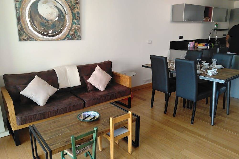 Appartement entier, L'Instant Sud de Châteauneuf-de-Grasse in Châteauneuf-Grasse, Côte méditerranéenne (France)