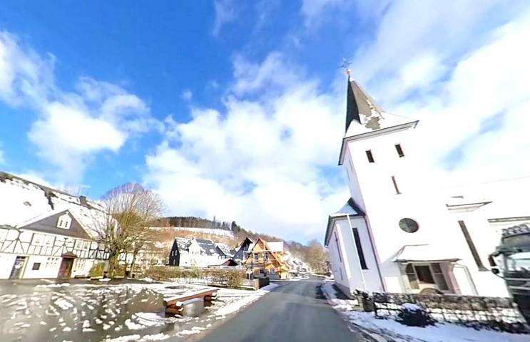 Bauernhof für 2 Personen, mit Balkon und Whirlpool sowie Terrasse in Winterberg