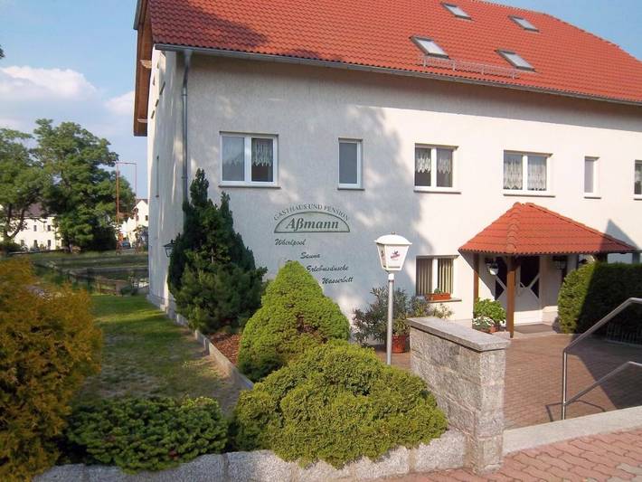 Hotel für 2 Personen, mit Whirlpool und Terrasse sowie Garten und Sauna in Hochkirch