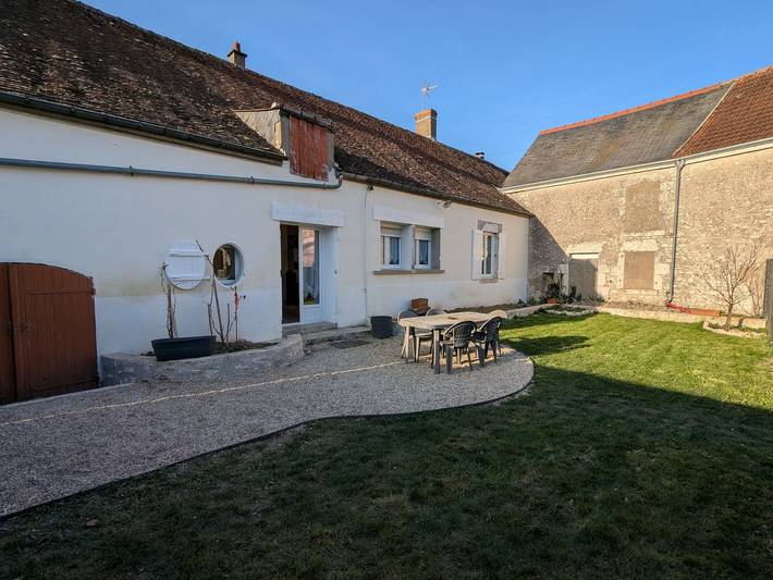 Landhaus mit Parkplatz - 4 Pers. in Tavers, Loire-Tal