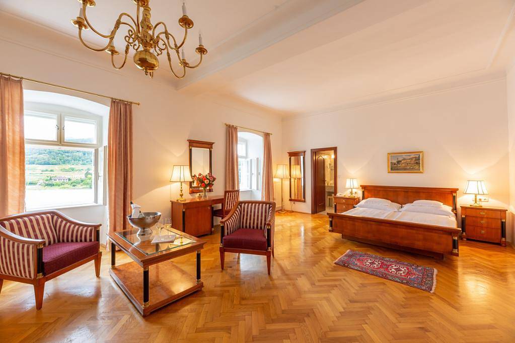 Hotel Richard Löwenherz - Doppelzimmer Superior in Dürnstein, Bezirk Krems an der Donau-Land