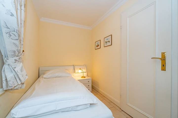 Ganze Wohnung, Westerhörn 46/15 - 3-Zimmer-Ferienwohnung für bis zu 3 Personen mit Terrasse in in Keitum, Sylt (Gemeinde)
