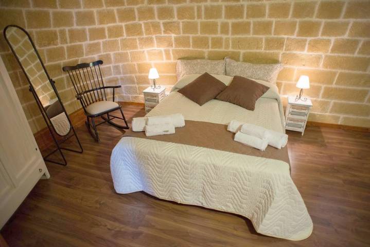 Location de vacances pour 2 personnes, avec terrasse et jardin à Alberobello - 4