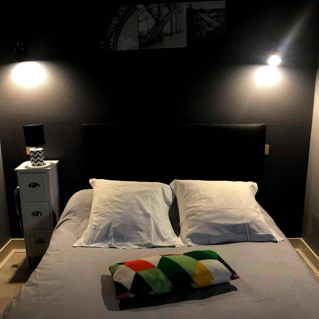Double Room in Aire-sur-l'Adour, Landes