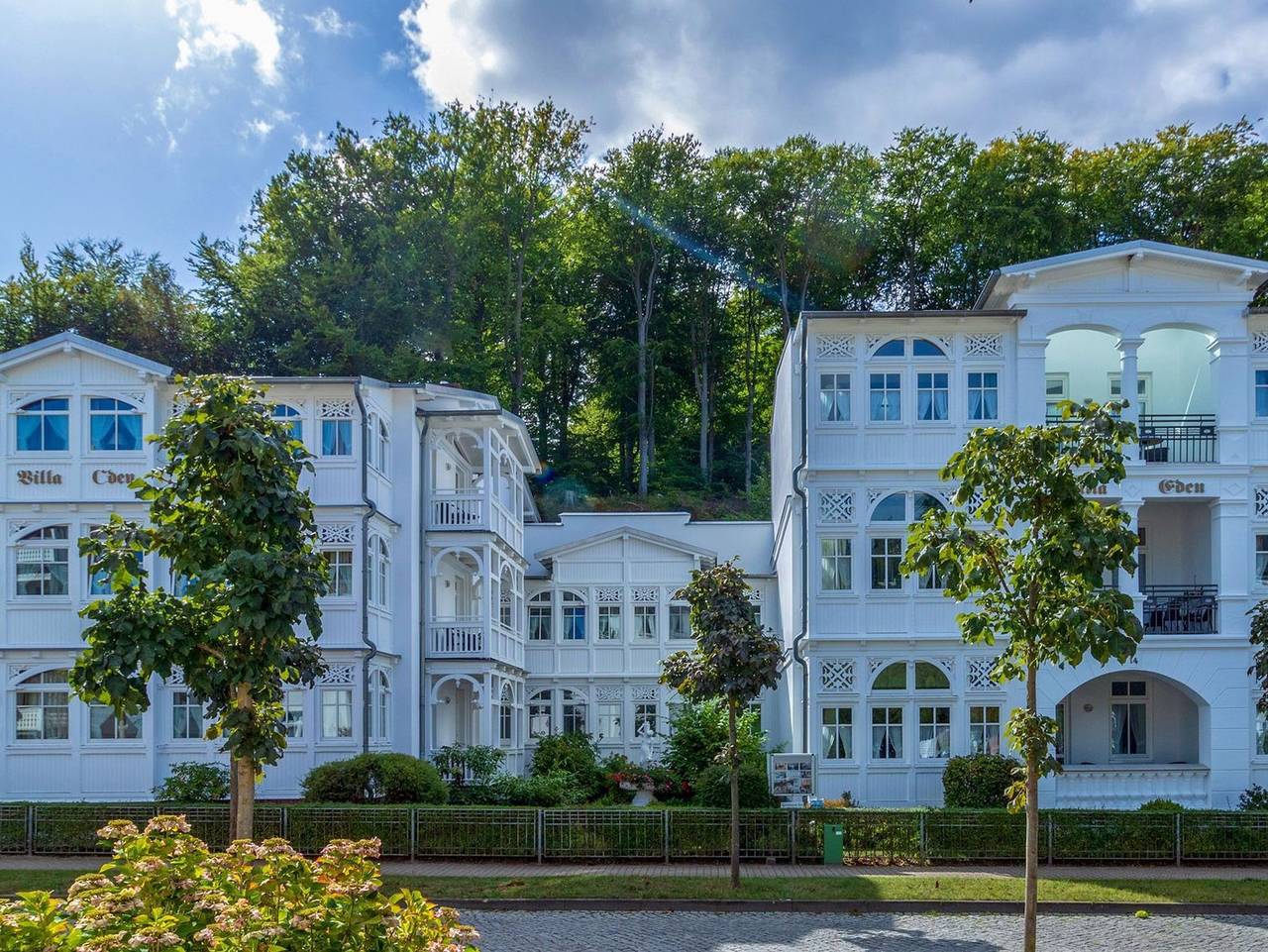 Ganze Ferienwohnung, Villa Eden Fewo 20 / 3-Raum Apartment - A.5, Apartment 20 / 3-Raum-Fewo mit Balkon in Ostseebad Binz, Binz