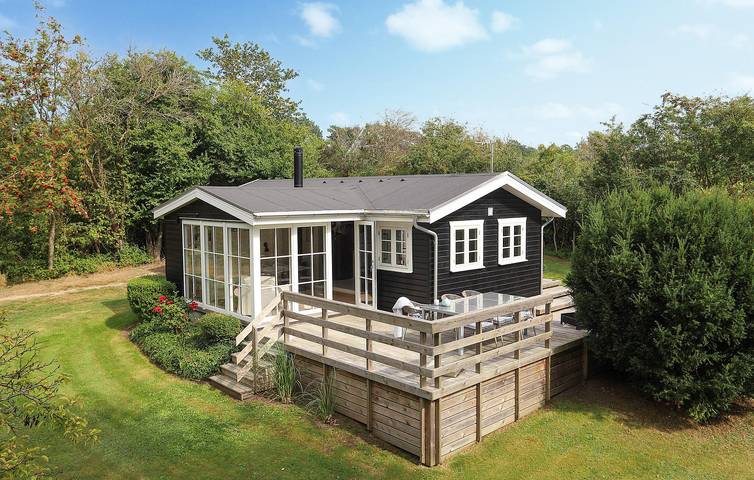 Ferienhaus für 4 Personen, mit Garten und Terrasse