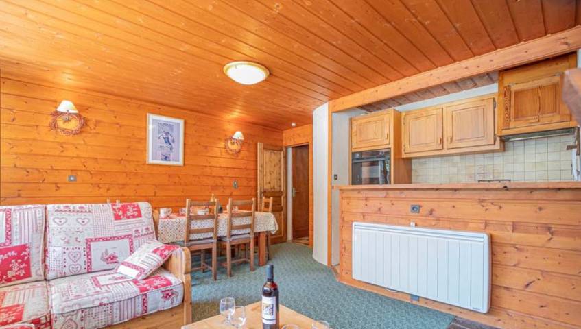 Apartamento inteiro, Apartamento 'K2' com vista para a montanha e terraço privativo in Bonneval-sur-Arc, Saint-Jean-de-Maurienne (Região)