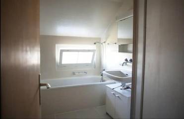 Gîte pour 4 personnes, avec jardin et vue, animaux acceptés à Krattigen