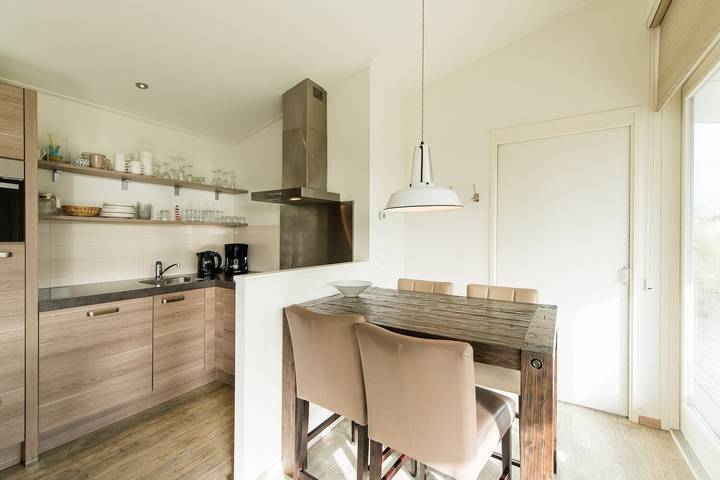 Ferienhaus für 4 Personen, mit Balkon/Terrasse und Terrasse in Friesland - 4