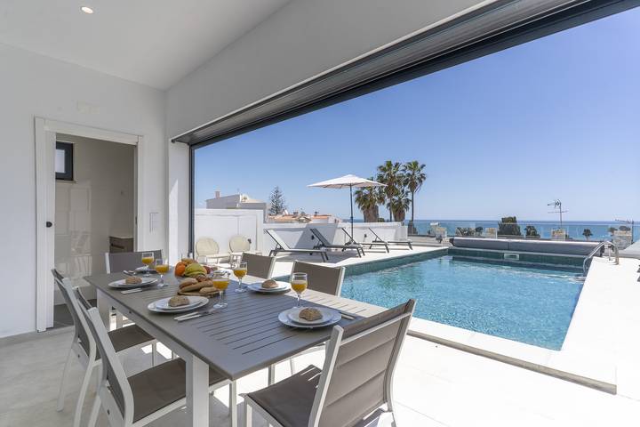 #285 Sea View Villa | Jacuzzi & Large Pool in Albufeira e Olhos de Água, Distrito de Faro