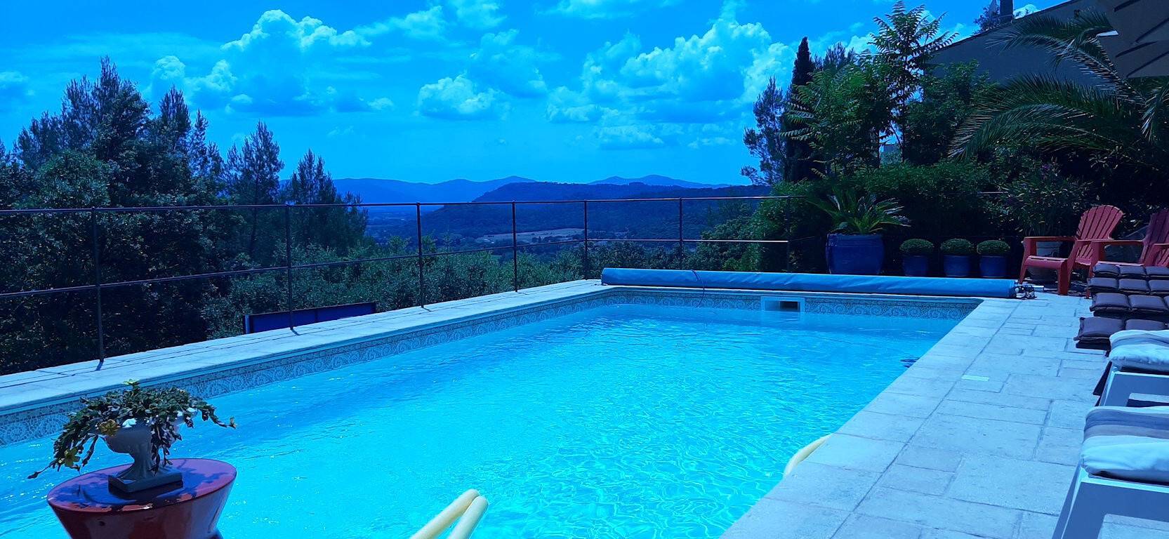 Villa « Les Hauts De Taradeau » : Vue Montagne avec sublime piscine privée in Taradeau, Région de Draguignan