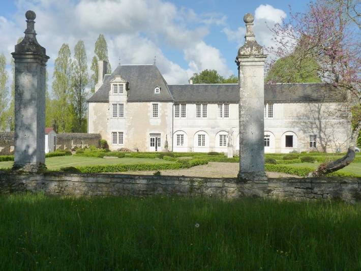 Chambre d’hôte pour 4 personnes, avec Terrasse et Jardin