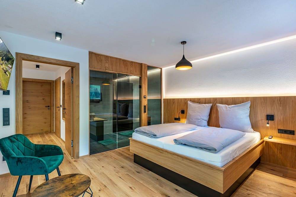 Ganze Wohnung, Schöne Wohnung für 4 Leute mit Whirlpool, W-Lan, Tv und Innenhof in Kleinsölk, Tauern