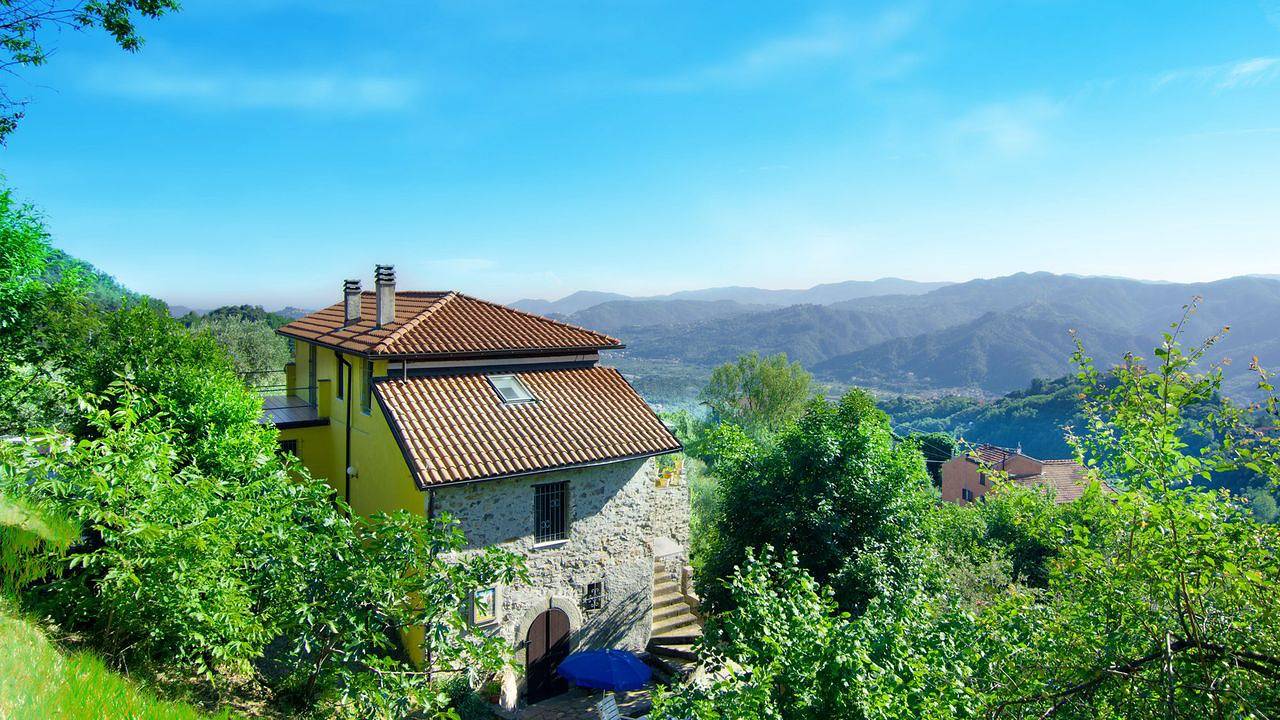 Maison de vacances pour 5 personnes avec terrasse in Podenzana, Val di Magra