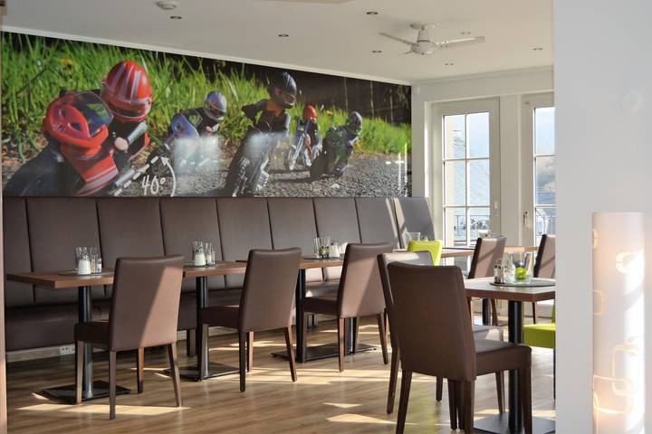 Hotel für 2 Personen, mit Terrasse an der Mosel - 3