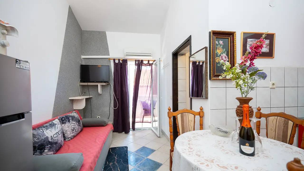 Cijeli apartman za odmor, Ferienwohnung für 6 Personen (37 m²) in Nin in Nin, Zadarska županija