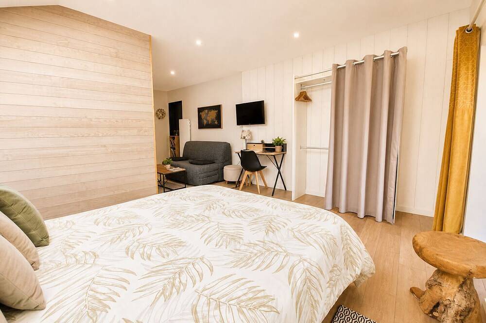 Appartement entier, \"L'Orée\" - Spa privatif - au calme in Surzur, Côte des Mégalithes