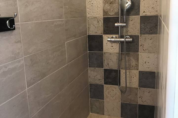 Gîte pour 2 personnes, avec jacuzzi à Laplume - 4