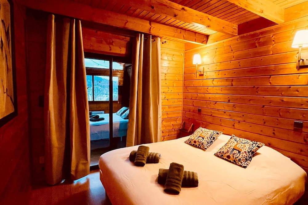 Cosy lakeside chalet between Vosges and Alsace in Ban-sur-Meurthe-Clefcy, Parque natural regional de los Ballons des Vosges