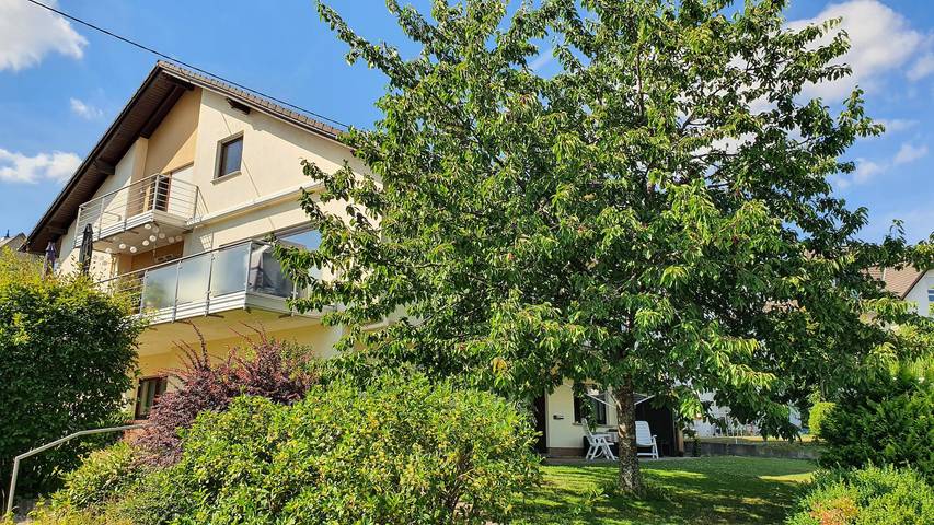 Ferienwohnung für 4 Personen, mit Terrasse und Garten in Bad Marienberg