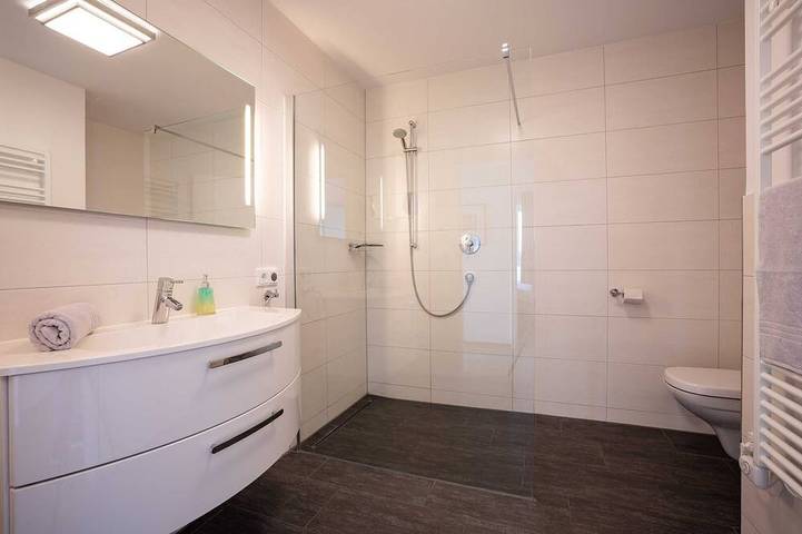 Ganze Wohnung, Apartment Bernstein mit Penthouseflair - Oase am Haff - Bernstein (1-5a) in Zirchow, Usedom