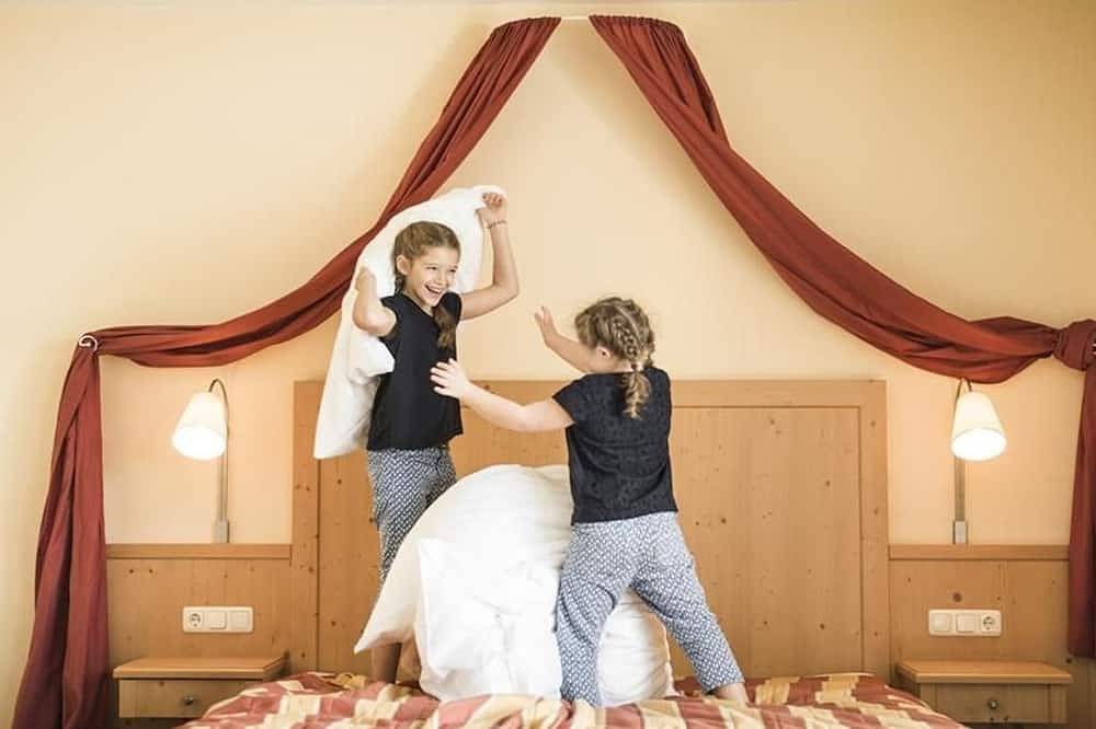 Zimmer \"Kulmblick\" 35m² - Ballonhotel Thaller in Kaindorf, Steirerland
