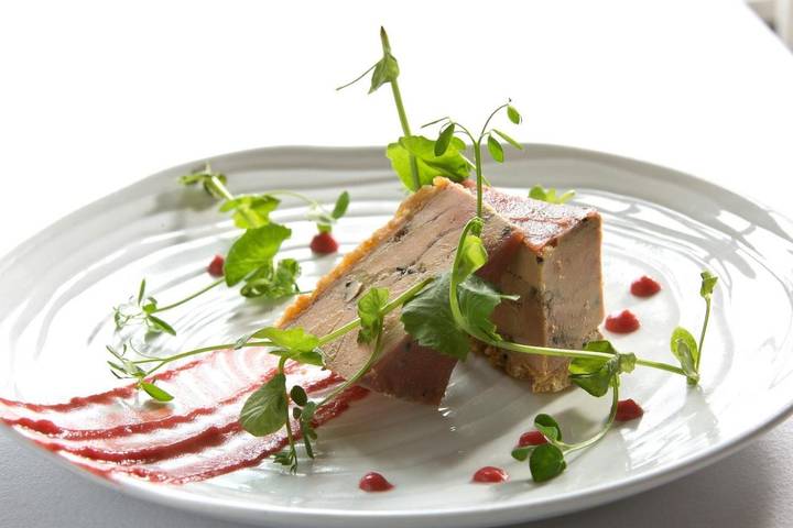 Hôtel pour 2 personnes, avec terrasse et jardin, animaux acceptés à Ygrande - 4