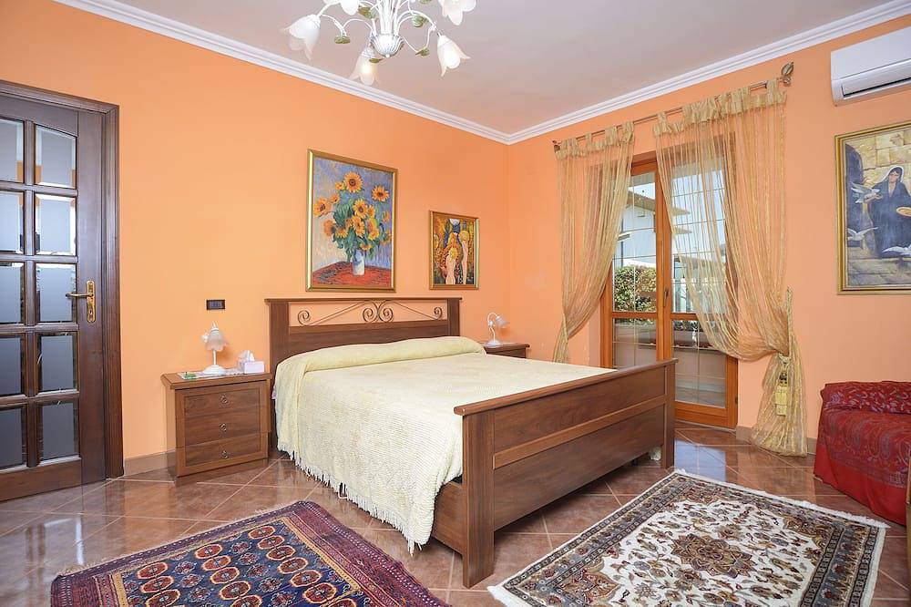 Exclusivo - 20 min Roma, a pocos minutos del mar, villa con piscina privada in Ladispoli, Provincia de Roma