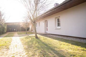 Ferienhaus für 13 Personen, mit Sauna und Garten am Saaler Bodden