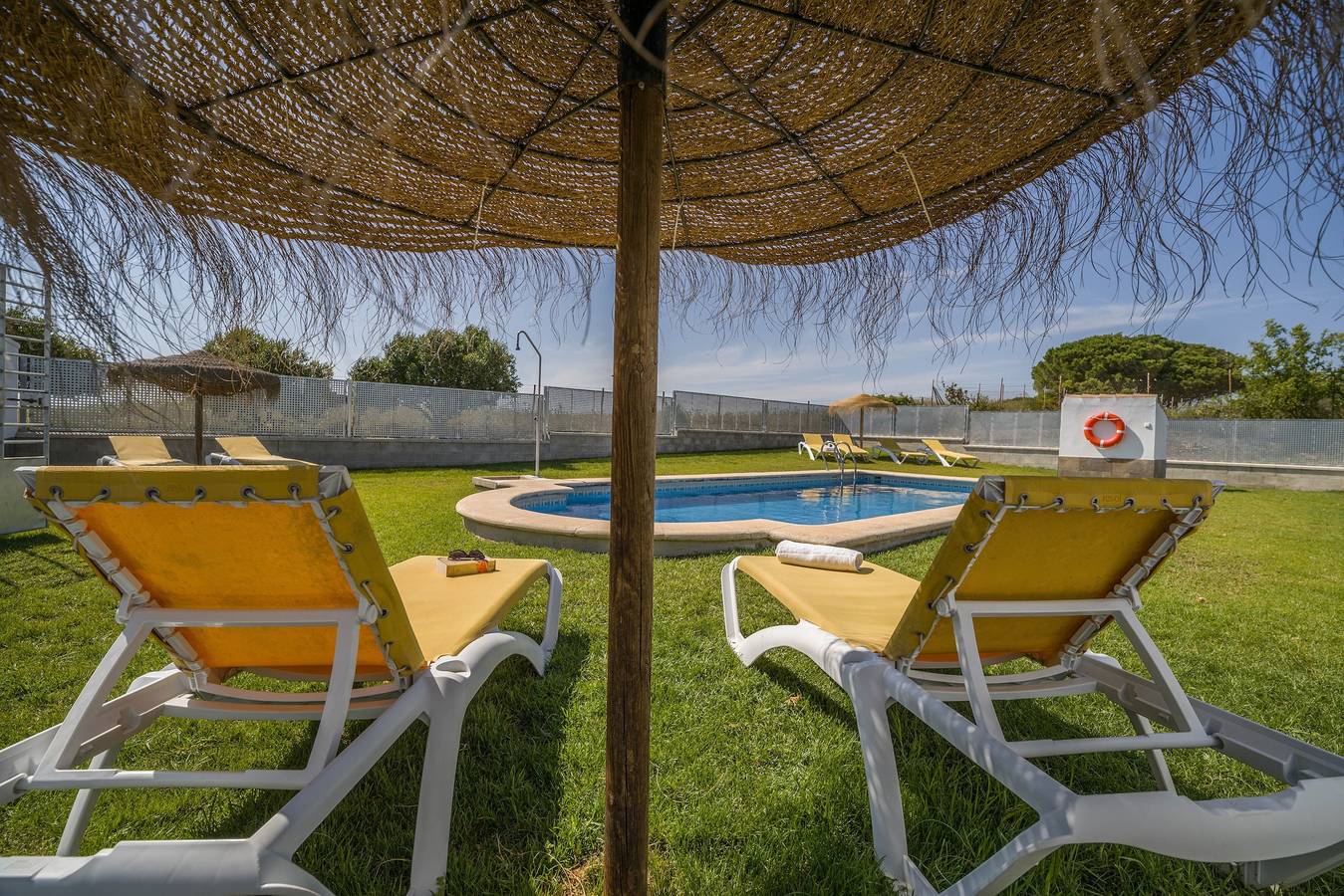 Rural Vacation Home "El Mirador F" with Shared Pool, Views, Terrace & Wi-Fi in Vejer de la Frontera, Costa de la Luz