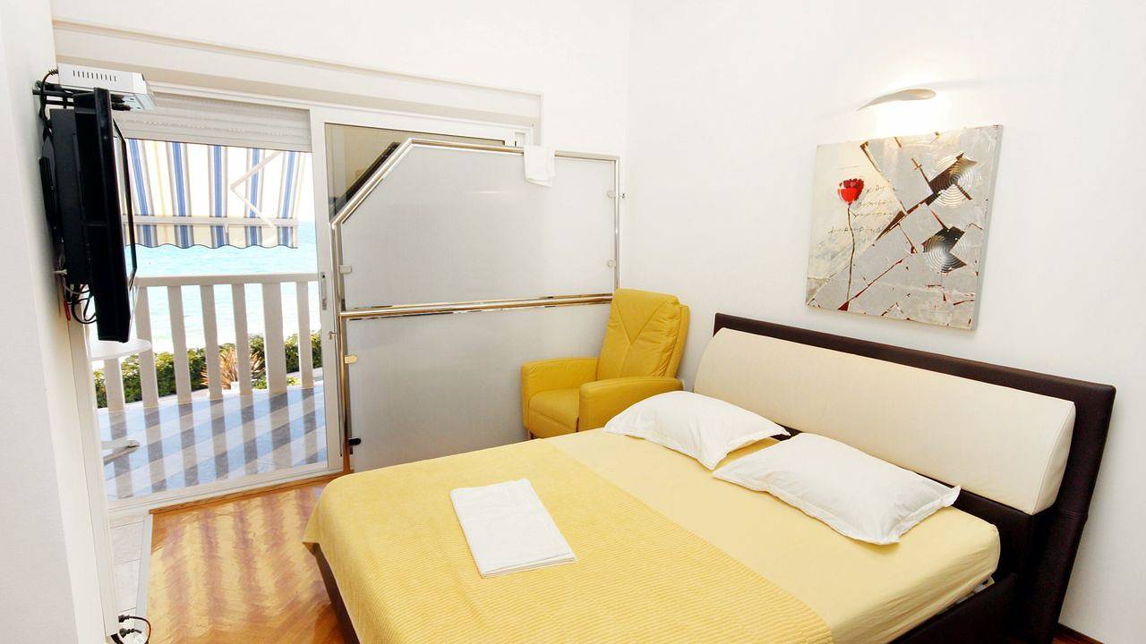 Entire studio, Studio for 2 people with terrace in Rogoznica, Šibenik-Knin