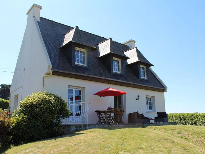 Location de vacances pour 8 personnes, avec jardin à Goulven - 3