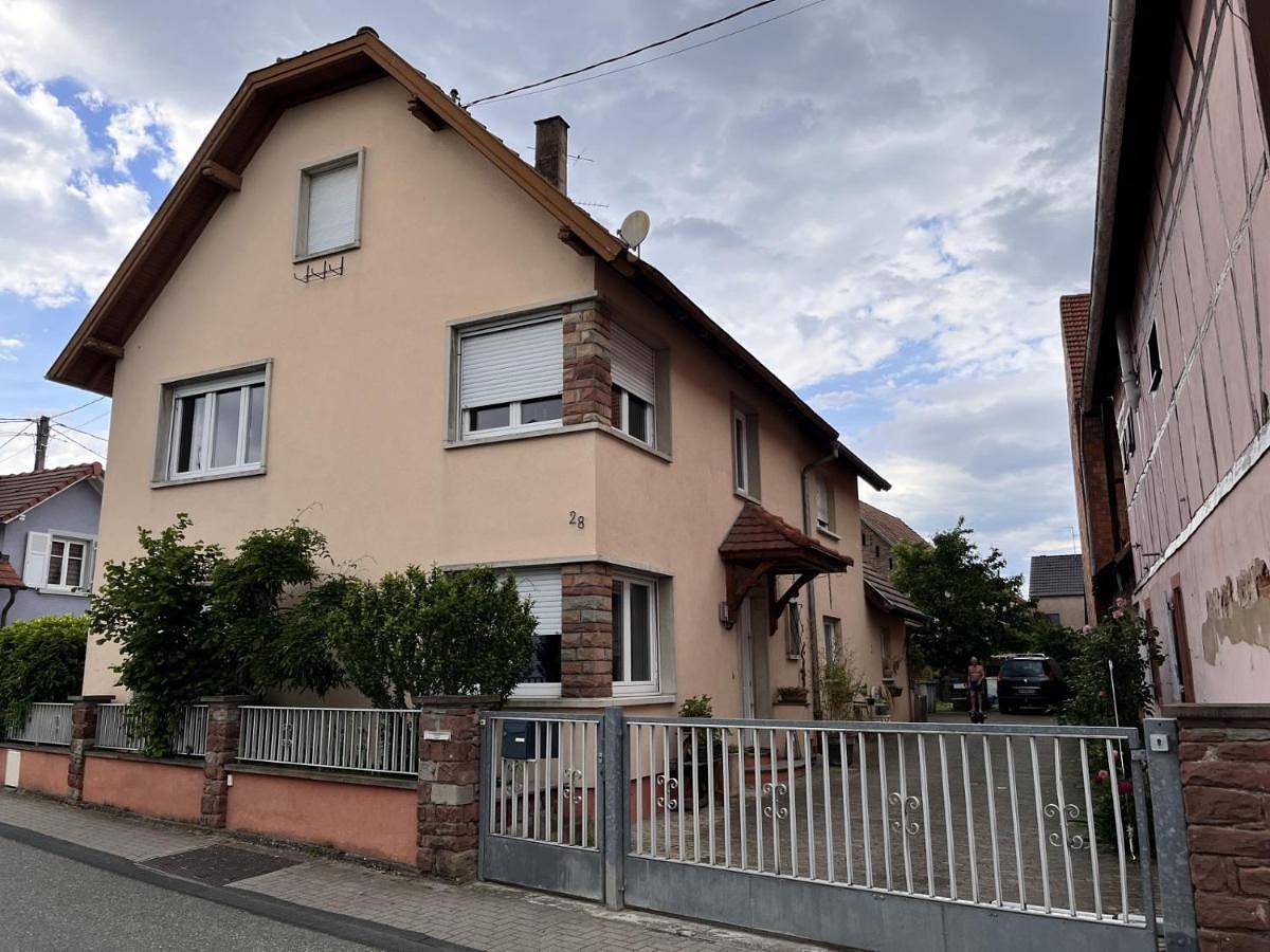 Double Room with Private Bathroom in Hœrdt, Région de Strasbourg