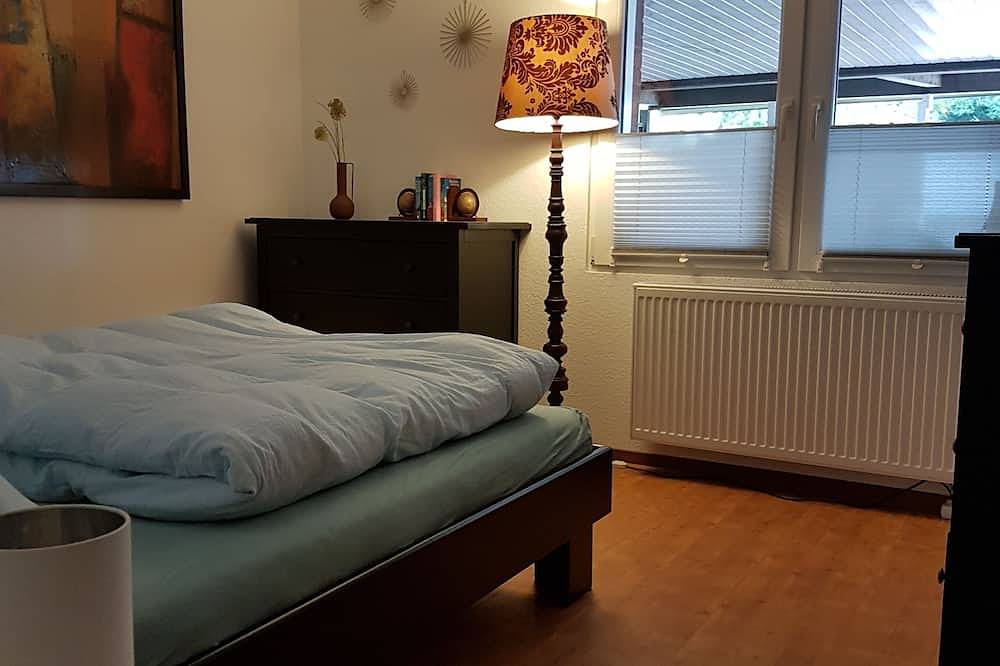 Ganze Wohnung, Moderne und großzügige Ferienwohnung in Hasbergen direkt am Hüggel in Hasbergen, Osnabrücker Land