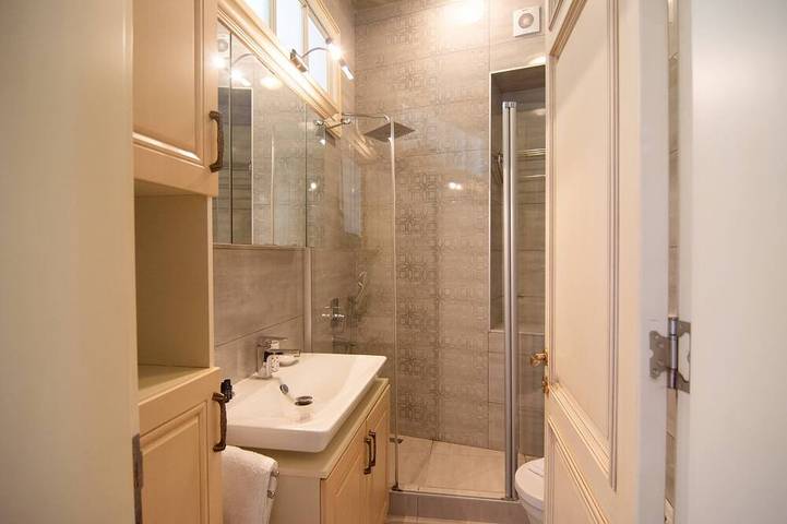 Apartamento entero, Stylish City Getaway-Explore the Urban Delights in Beyoğlu, Kuloğlu Mahallesi