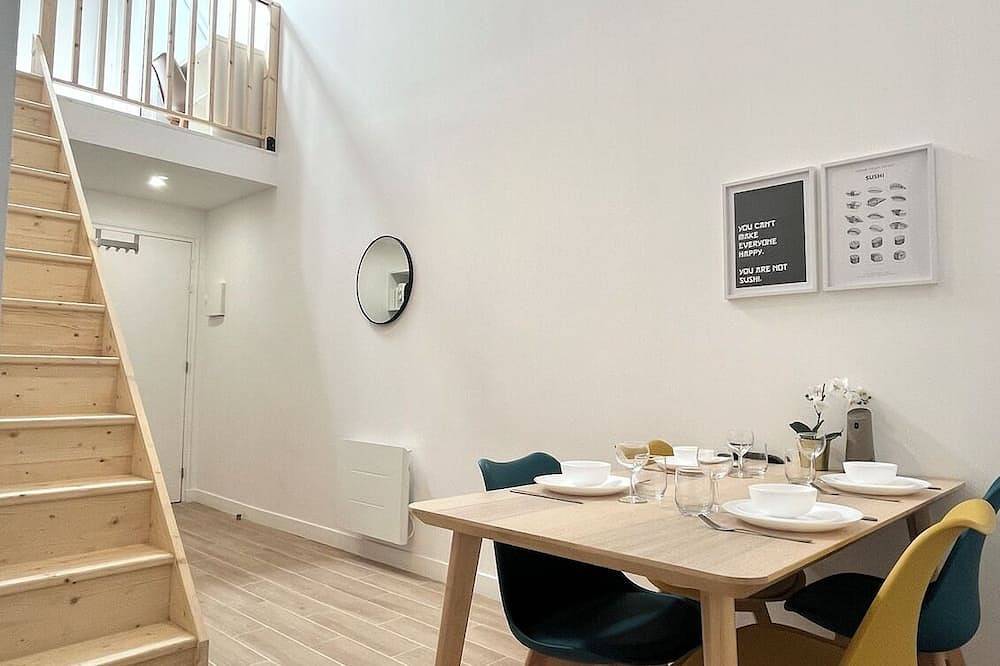 Appartement De Vacances pour 3 Personnes dans Bagnolet, Seine-Saint-Denis