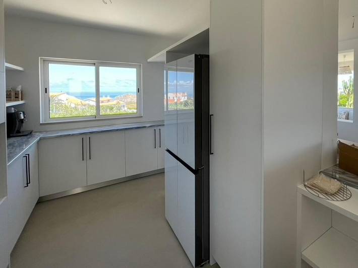 Ferienwohnung für 12 Personen, mit Balkon und Terrasse sowie Garten und Pool in Arrifana - 4