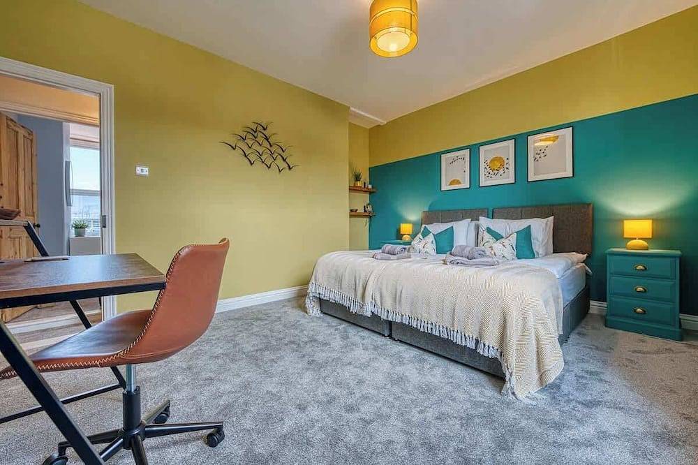 2Br Stylish, Cosy & Chic Coastal House with Garden in Portsmouth, Südostengland
