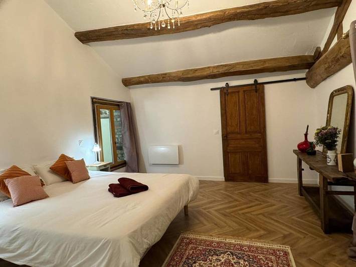 Maison d’hôte pour 2 personnes, avec jardin ainsi que sauna et jacuzzi dans l' Ain - 3