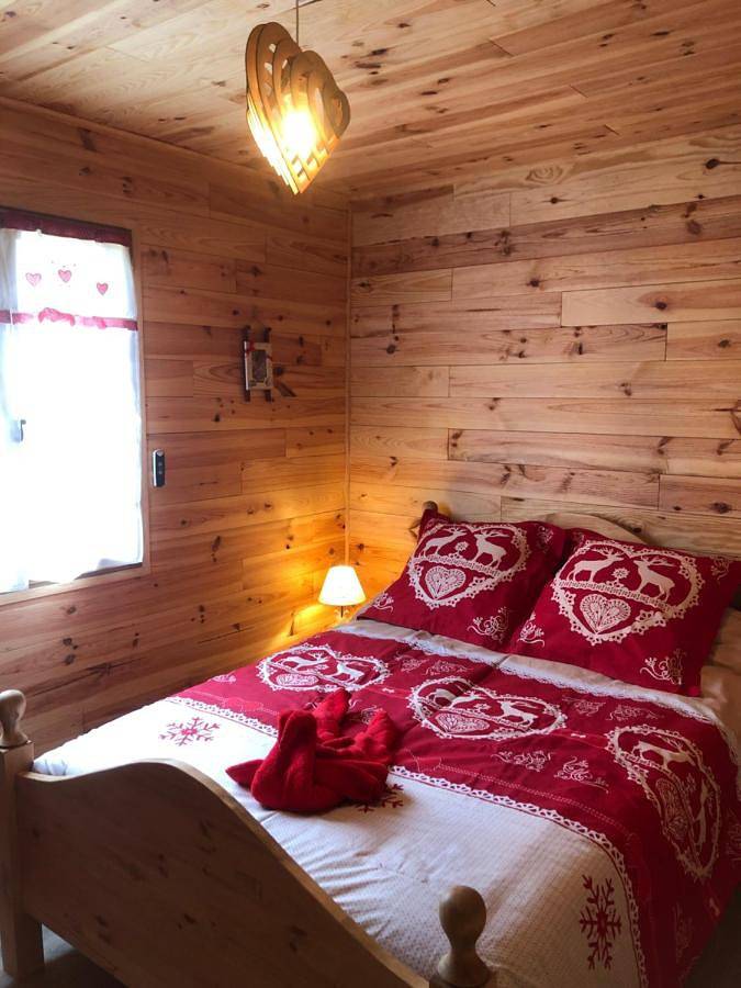 Chez Lavalou Gîte 4* chaleureux en bois in Lannemezan, Hautes-Pyrénées