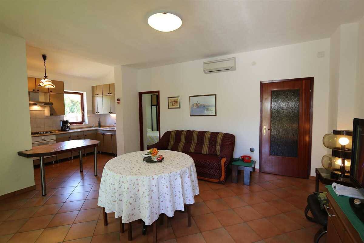 Entire apartment, Apartment Milas (10046-A1) in Silo (Krk), Krk