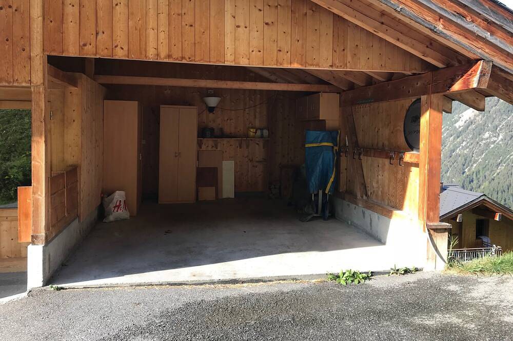 Ganze Wohnung, 3.5 Zimmer Maisonett Wohnung mit traumhafter Bergsicht in Monstein, Davos